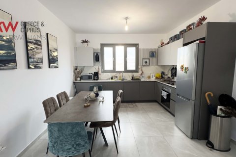 2 bedrooms Apartment in Larnaca, Larnaka,  No. 39515