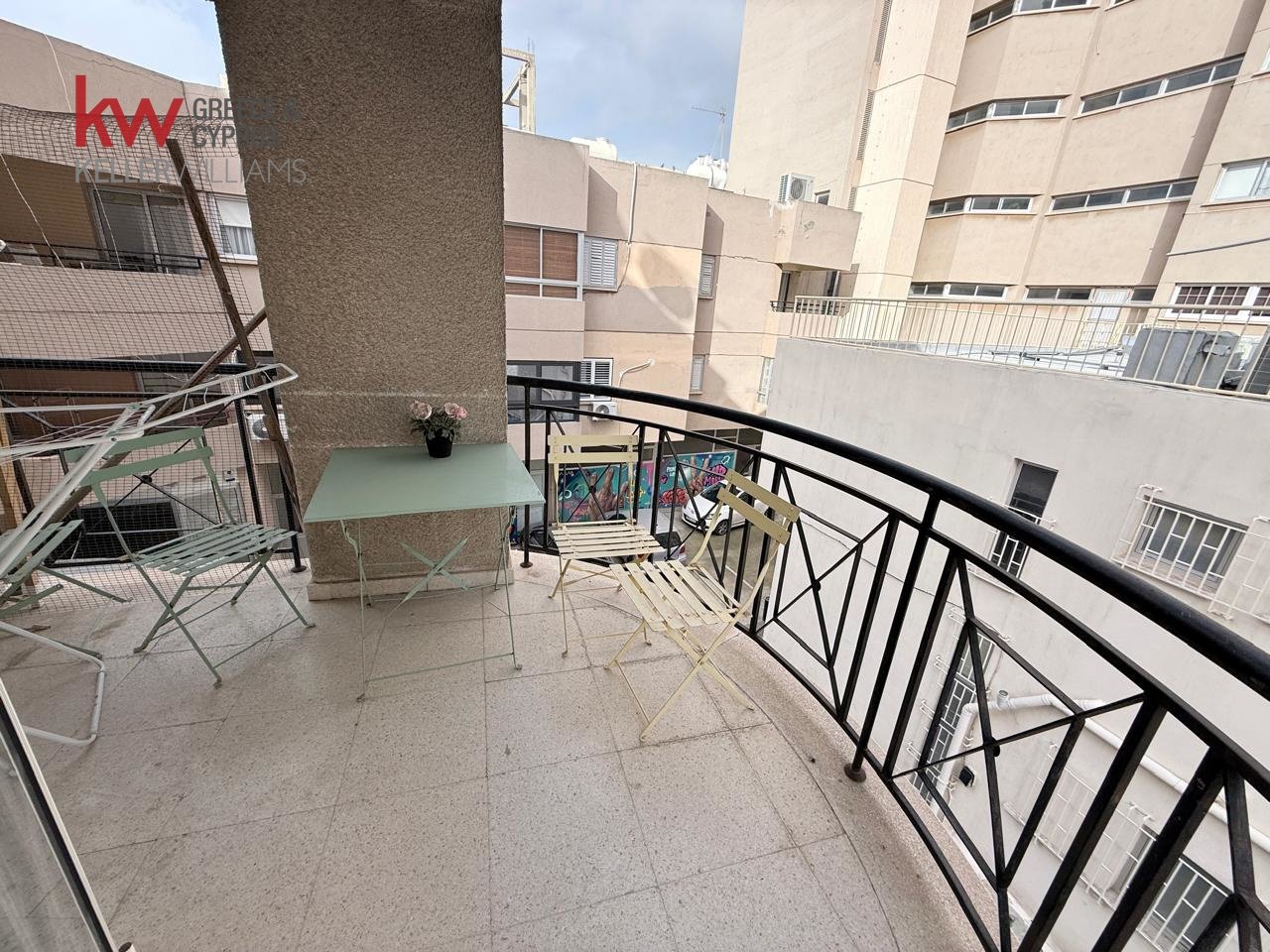 2 bedrooms Apartment in Larnaca, Larnaka, Cyprus No. 39512