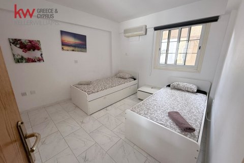 2 bedrooms Apartment in Larnaca, Larnaka,  No. 39512 10