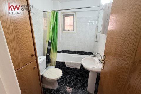 2 bedrooms Apartment in Larnaca, Larnaka,  No. 39512 12