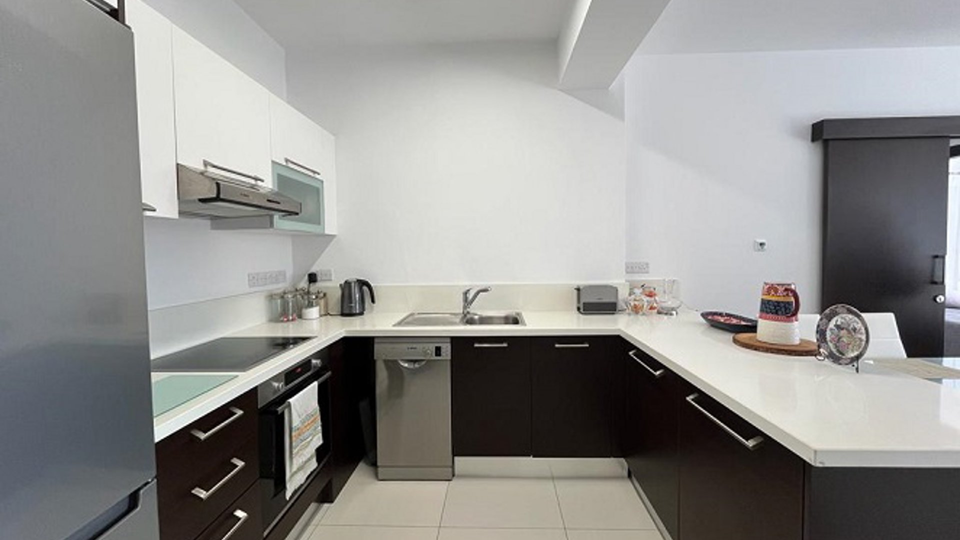 3 bedrooms Apartment in Paphos, Cyprus No. 31065