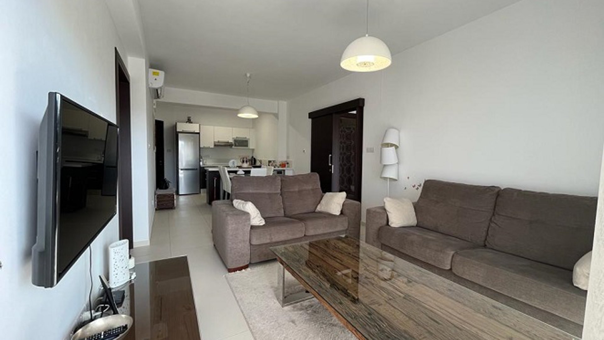 3 bedrooms Apartment in Paphos, Cyprus No. 31065