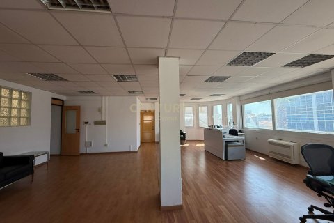 270m2 Oficina en Agios Athanasios, Limassol,  No. 55496 4