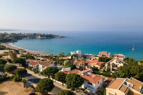 4 bedrooms Villa in Coral Bay, Pegeia, Paphos, No. 48757