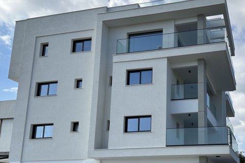 2 bedrooms Apartment in Limassol,  No. 43803 2