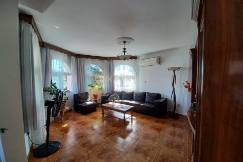 Вилла с 6 спальнями в Гермасойя, Лимасол, № 53901 8