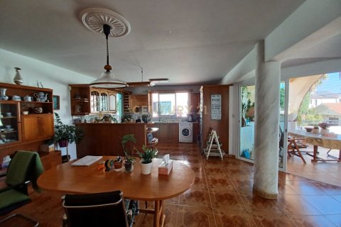 Вилла с 6 спальнями в Гермасойя, Лимасол, № 53901 5