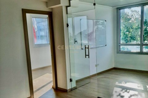 Офис 240м2 в Лимассол, Лимасол,  № 53528 4