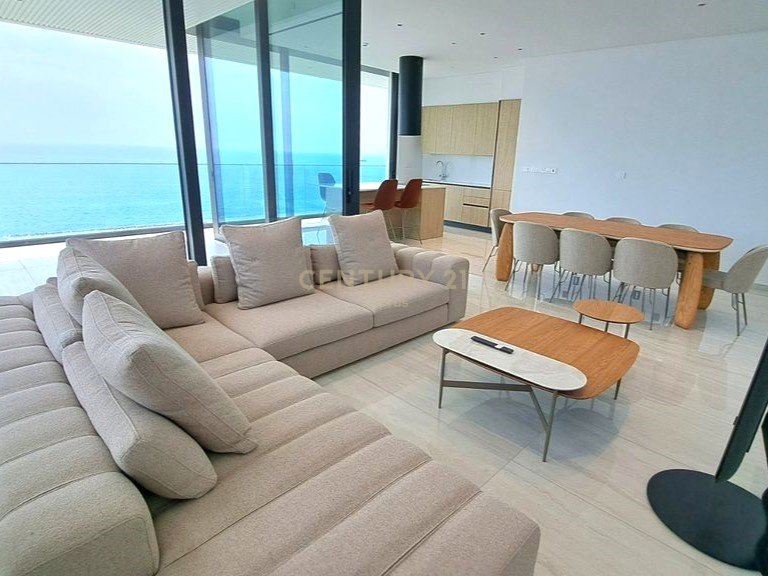 2 bedrooms Apartment in Germasogeia, Limassol, Cyprus No. 53527