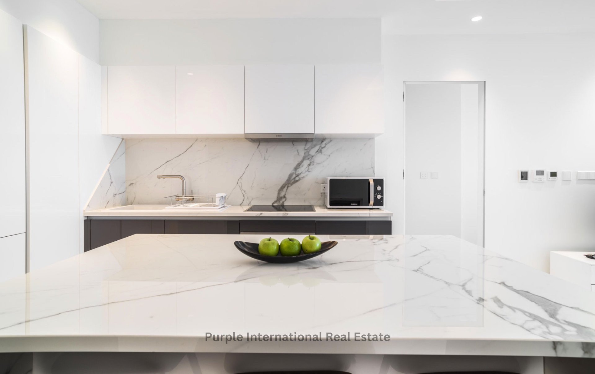 4 bedrooms Apartment in Pyrgos, Limassol, Cyprus No. 36617