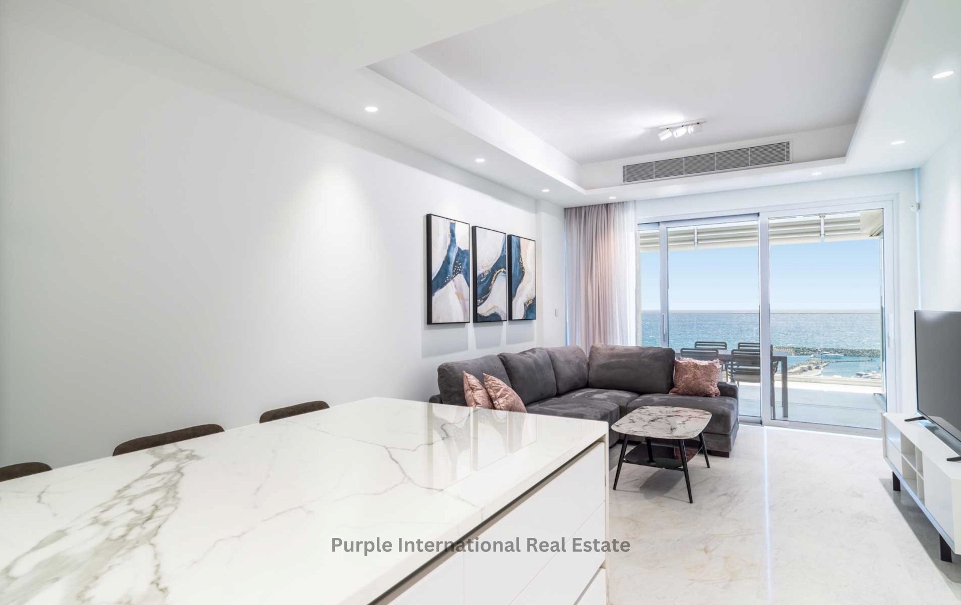 4 bedrooms Apartment in Pyrgos, Limassol, Cyprus No. 36617