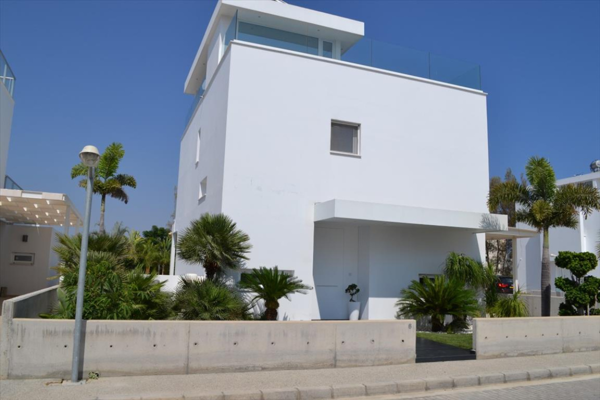 Estudio Villa en Larnaca, Larnaka, Chipre No. 38205
