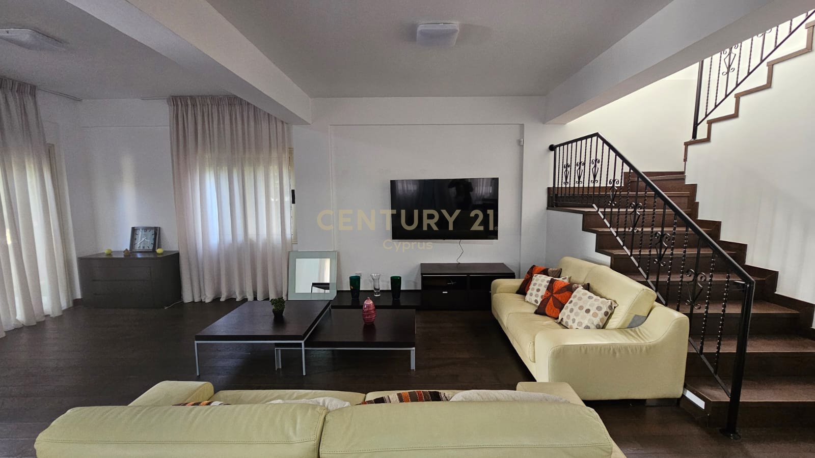 4 bedrooms Villa in Germasogeia, Limassol, Cyprus No. 53788