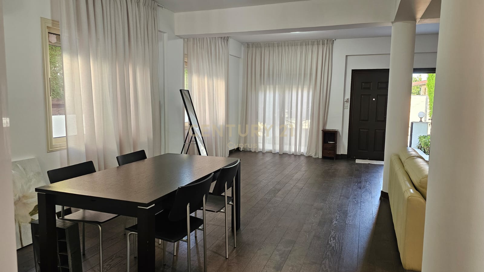 4 bedrooms Villa in Germasogeia, Limassol, Cyprus No. 53788