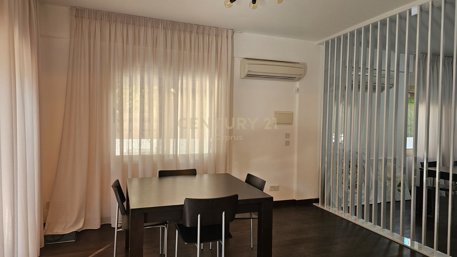 4 bedrooms Villa in Germasogeia, Limassol, Cyprus No. 53788