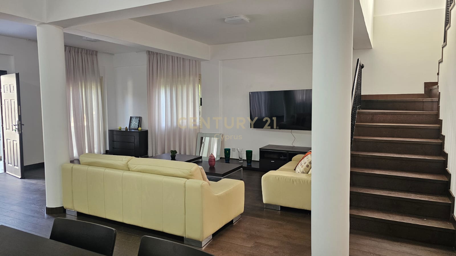 4 bedrooms Villa in Germasogeia, Limassol, Cyprus No. 53788
