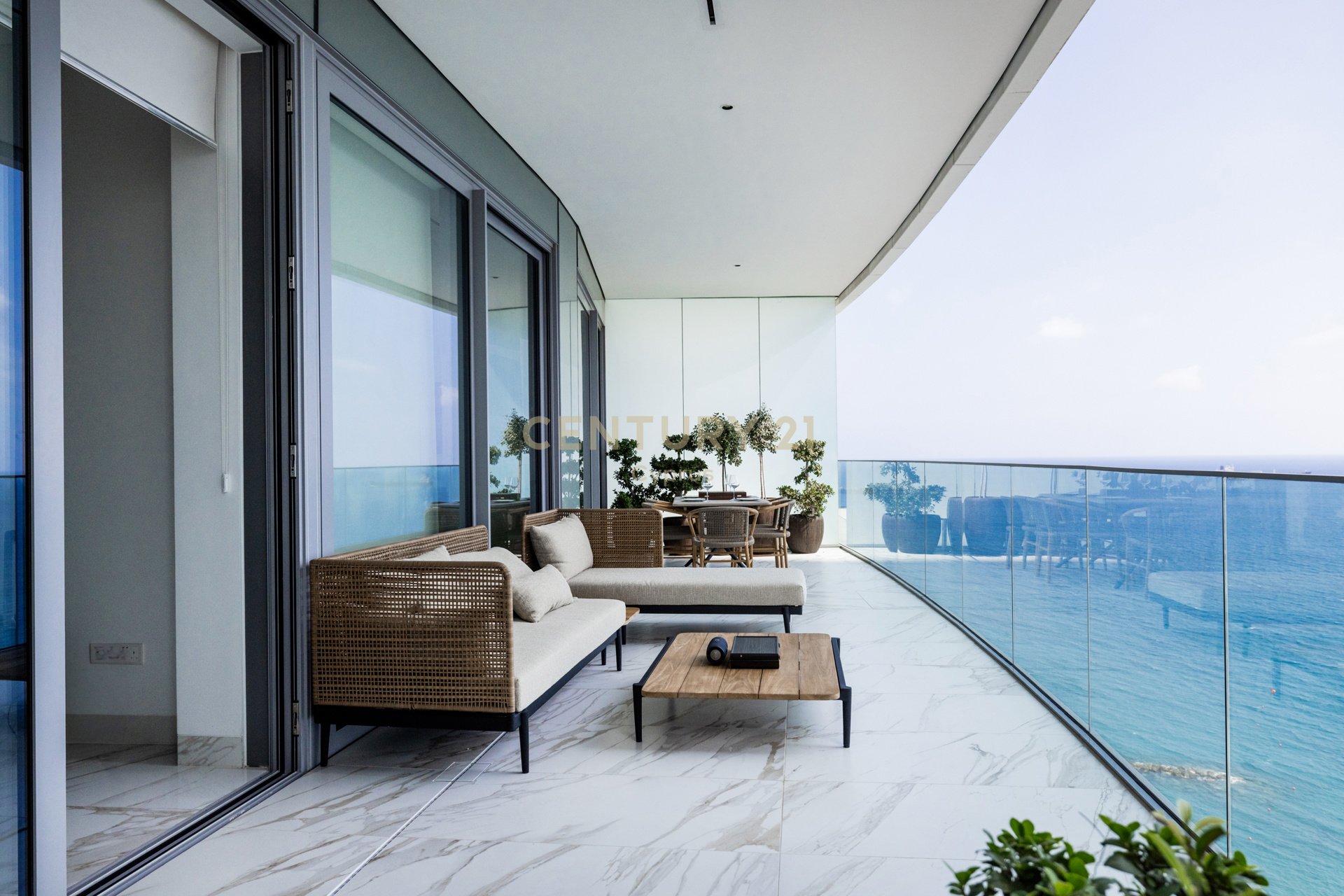2 bedrooms Apartment in Limassol, Cyprus No. 53793