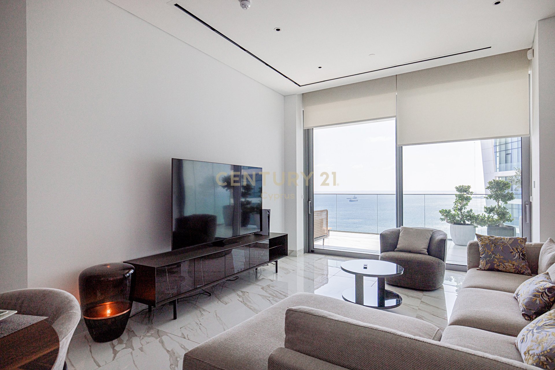 2 bedrooms Apartment in Limassol, Cyprus No. 53793
