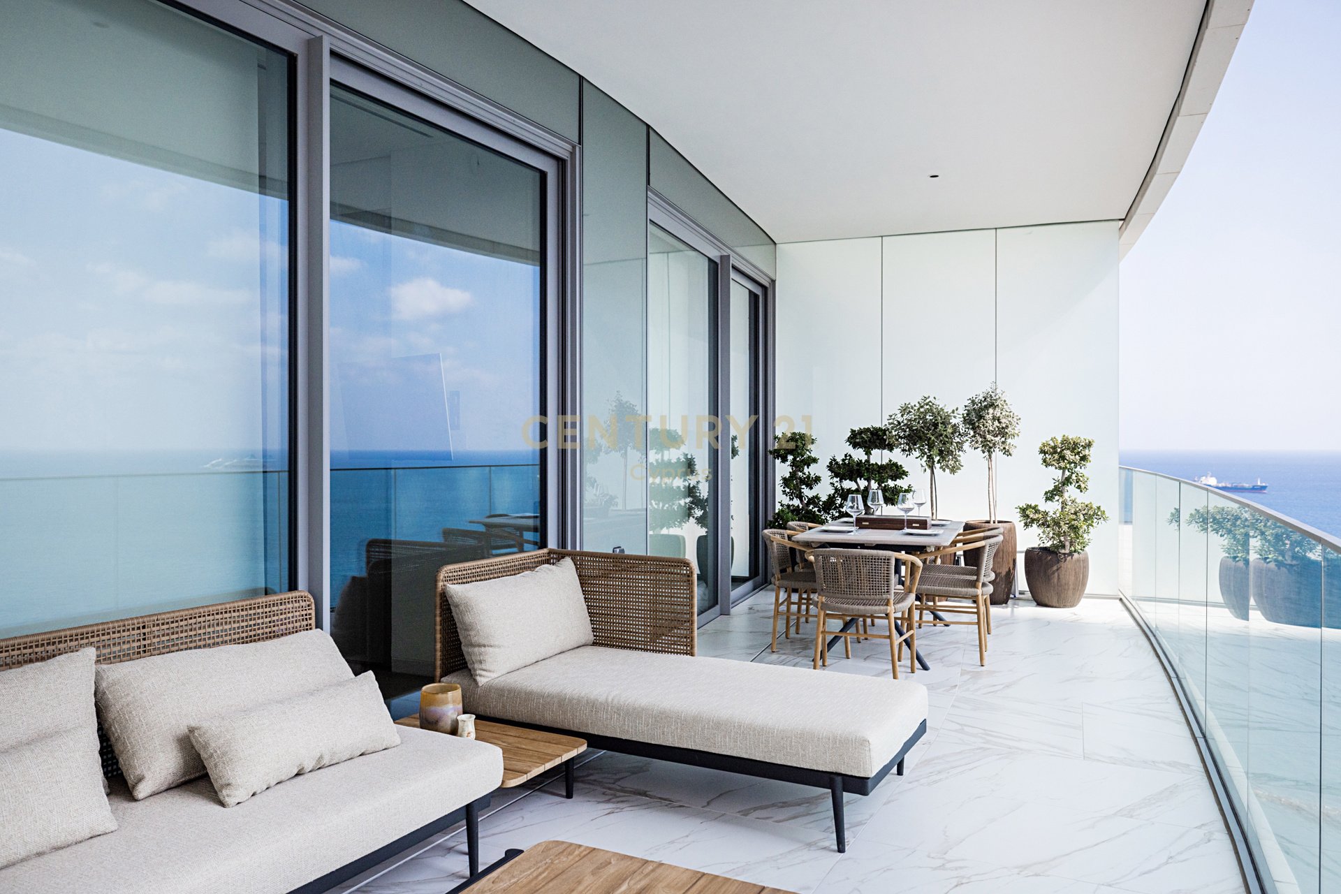 2 bedrooms Apartment in Limassol, Cyprus No. 53793