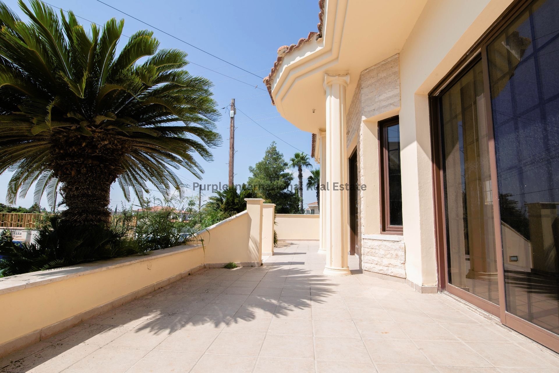 7 bedrooms Villa in Aradippou, Larnaka, Cyprus No. 31570