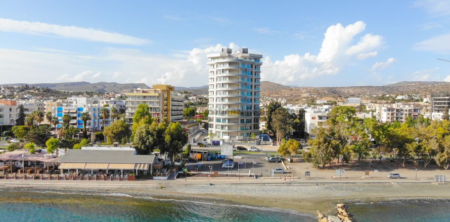 2 dormitorios Apartamento en Agios Tychonas, Limassol,  No. 51543