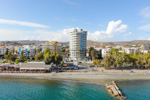 2 dormitorios Apartamento en Agios Tychonas, Limassol,  No. 51546 17