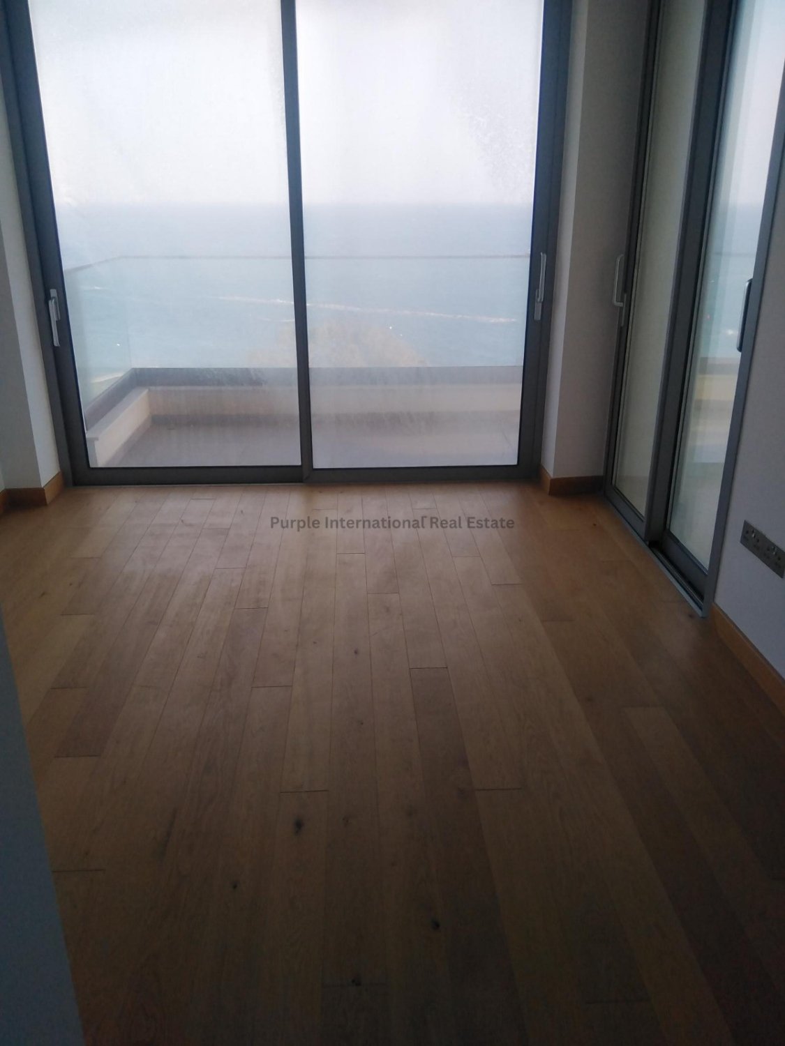 3 bedrooms Apartment in Agios Tychonas, Limassol, Cyprus No. 51545