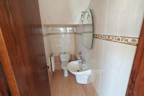 4 bedrooms Townhouse in Larnaka, No. 39692 12