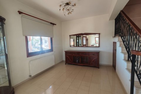 4 bedrooms Townhouse in Larnaka, No. 39692 3