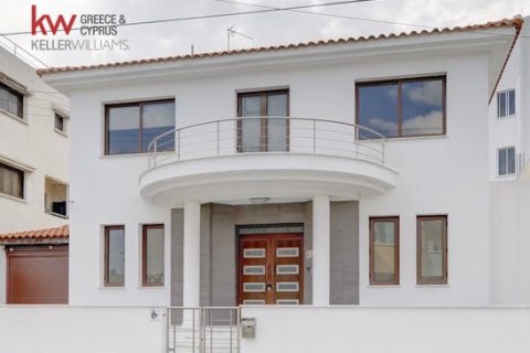 4 bedrooms Villa in Larnaca, Larnaka,  No. 39688