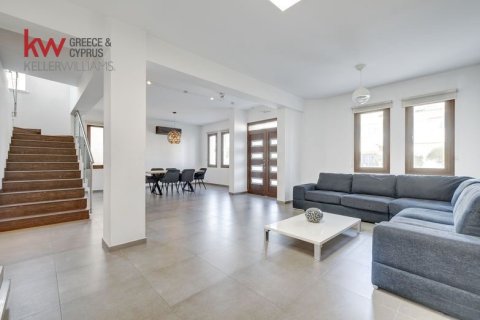 4 bedrooms Villa in Larnaca, Larnaka,  No. 39688 10