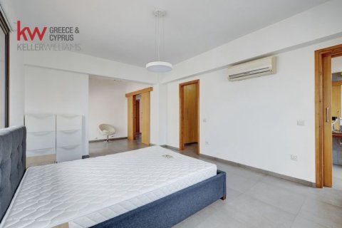 4 bedrooms Villa in Larnaca, Larnaka,  No. 39688 12