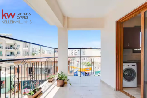 3 bedrooms Apartment in Larnaca, Larnaka,  No. 39693 10