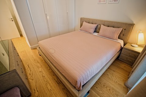 3 bedrooms Penthouse in Limassol,  No. 44307 11