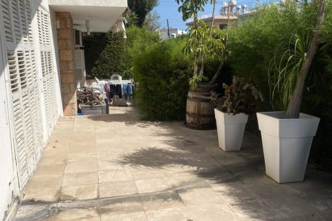 3 bedrooms Villa in Limassol,  No. 44306 7