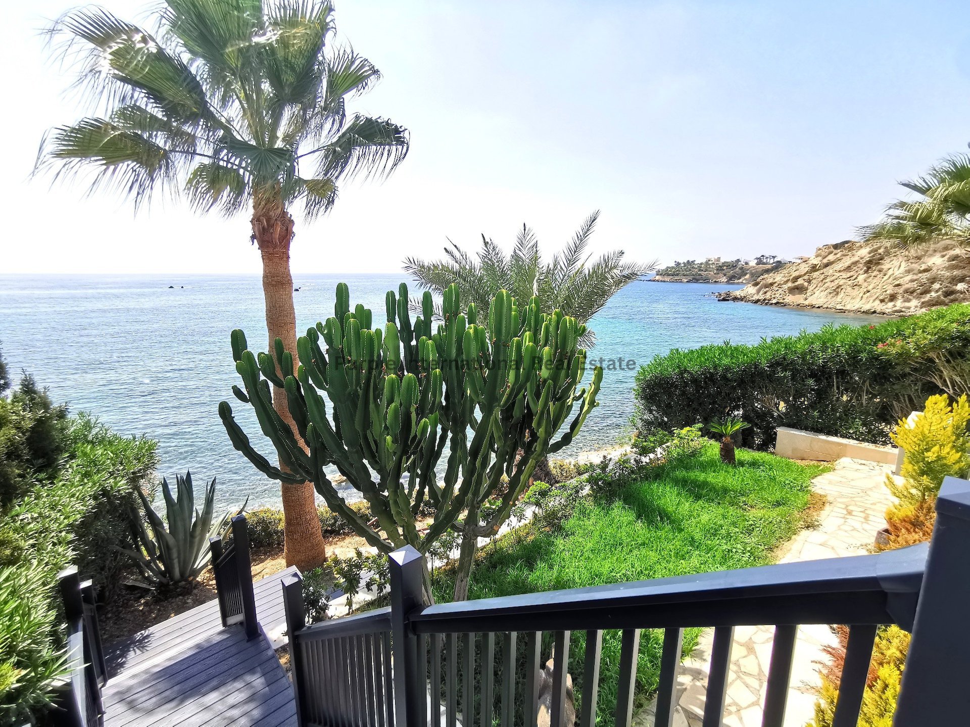 5 dormitorios Villa en Coral Bay, Pegeia, Paphos, Chipre No. 7891