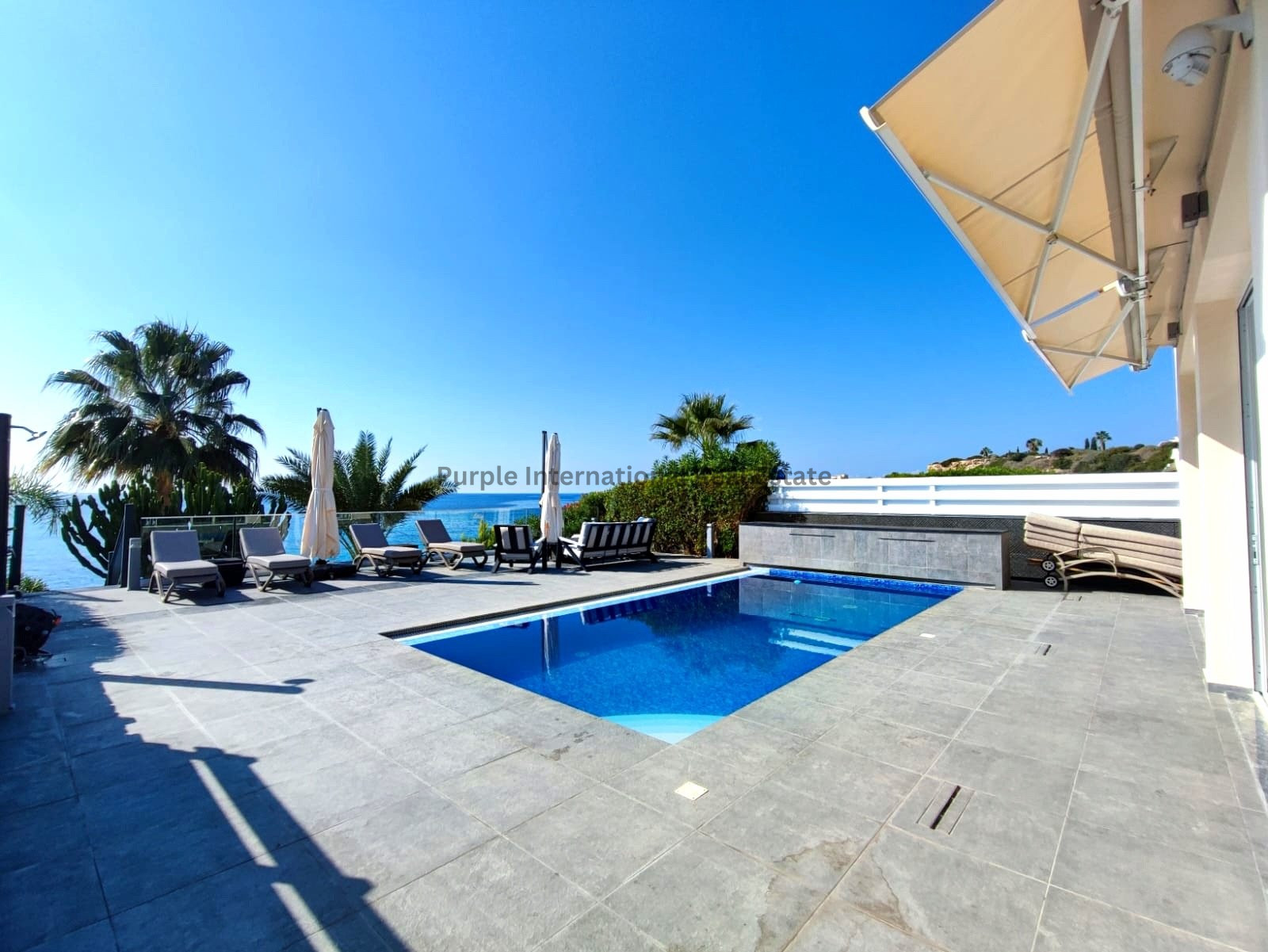 5 dormitorios Villa en Coral Bay, Pegeia, Paphos, Chipre No. 7891