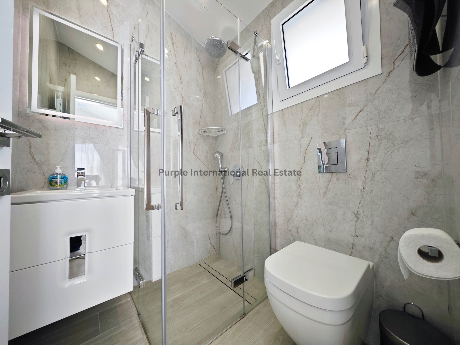 5 dormitorios Villa en Coral Bay, Pegeia, Paphos, Chipre No. 7891