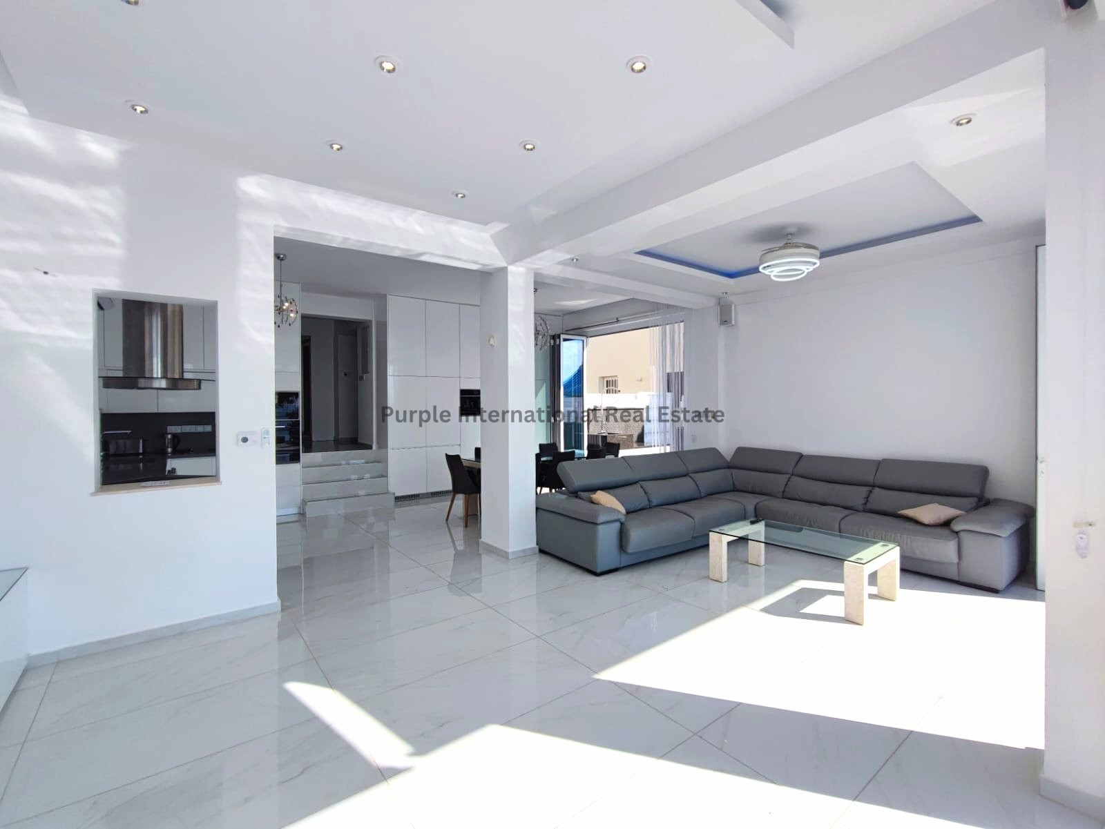 5 dormitorios Villa en Coral Bay, Pegeia, Paphos, Chipre No. 7891