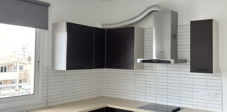 2 bedrooms Apartment in Larnaca, Larnaka,  No. 39808