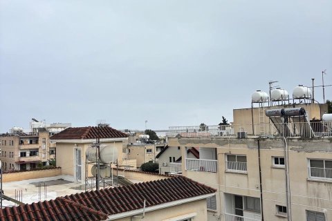 2 bedrooms Apartment in Larnaca, Larnaka,  No. 39805 10