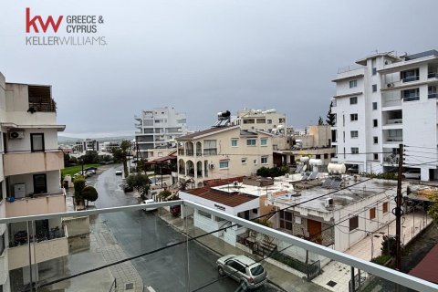 2 bedrooms Apartment in Larnaca, Larnaka,  No. 39806 9