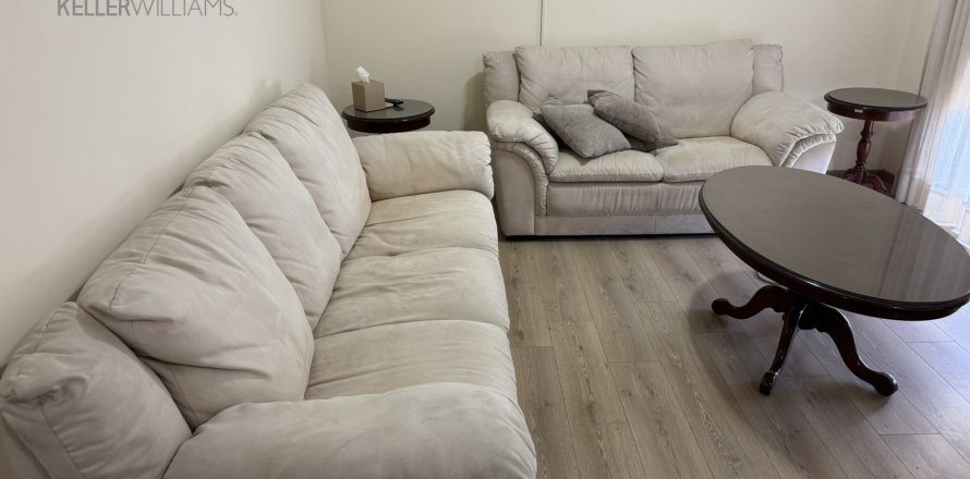 3 bedrooms Apartment in Strovolos, Nicosia,  No. 39802