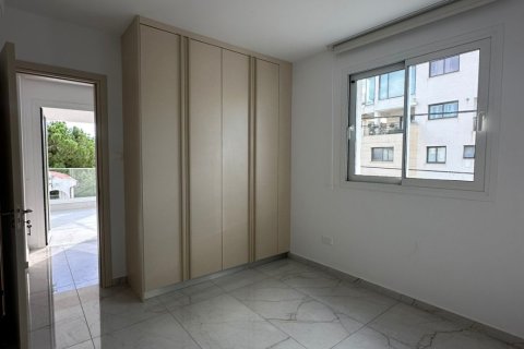 2 bedrooms Apartment in Larnaca, Larnaka,  No. 39807 5