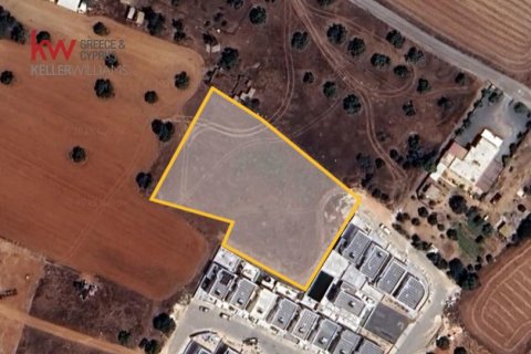 3346m2 Land in Avgorou, Ammochostos,  No. 40421