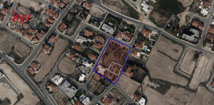 531m2 Terreno en Larnaka,  No. 50307
