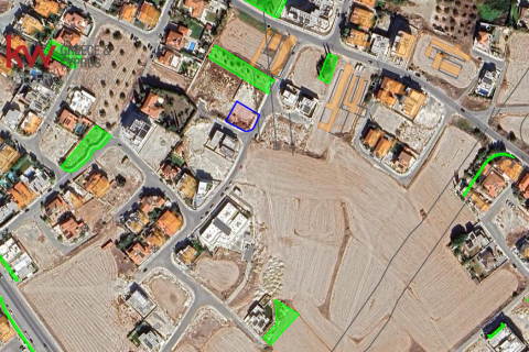 550m2 Terreno en Larnaka,  No. 50305