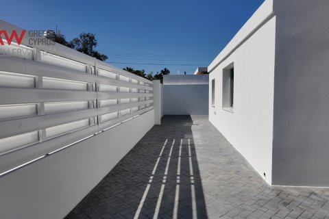 2 bedrooms Apartment in Larnaca, Larnaka,  No. 50302 13