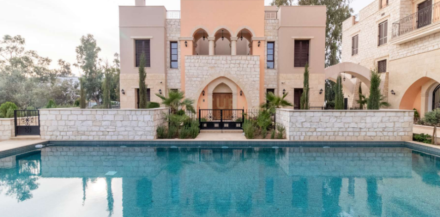 3 dormitorios Apartamento en Germasogeia, Limassol,  No. 55786