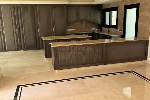 5 dormitorios Villa en Mesa Geitonia, Limassol,  No. 55784 8